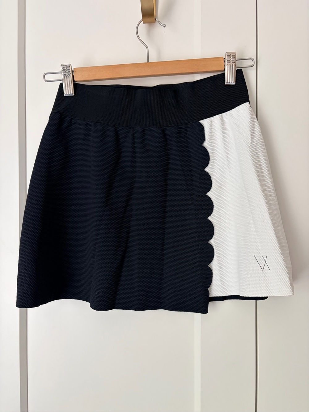 Vieux Jeu Two-Tone Scallop Edge Skirt - Black & White | S